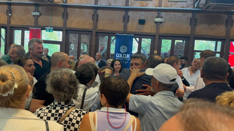 CHP Gölcük’te galibiyet gözyaşları…