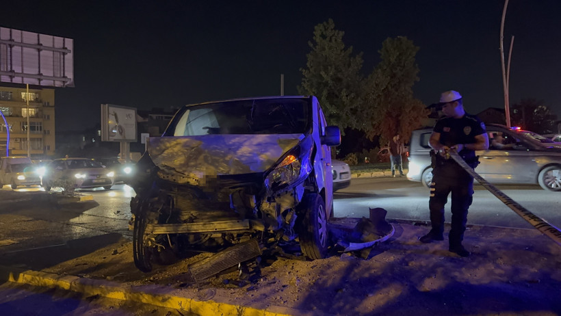 Kocaeli'de ticari araç takla attı: Çok sayıda yaralı