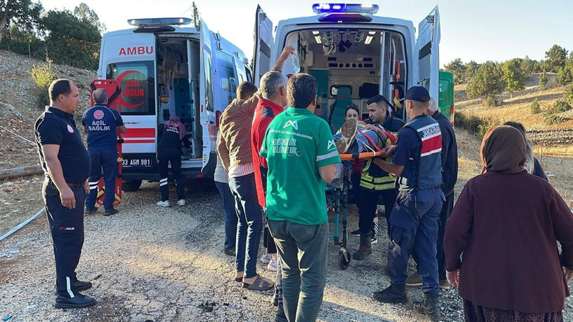Korkunç kaza! İşçi servisi devrildi: Çok sayıda ölü ve yaralı var