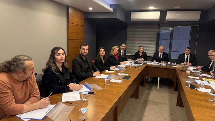 CHP’liler Kocaeli Büyükşehir Meclisi’ne hazırlandı