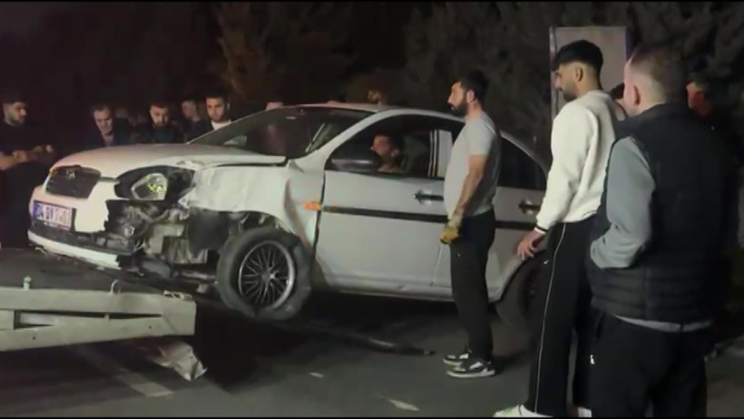 Gebze’de işçi servisi devrildi: 1’i ağır 8 yaralı