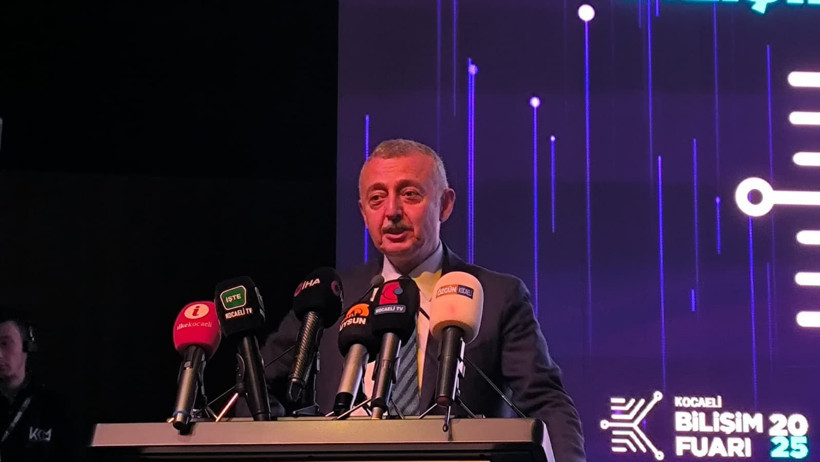 Büyükakın: "Yapay zekâ programlarını yazacak çocuk benim şehrimden çıkacak"