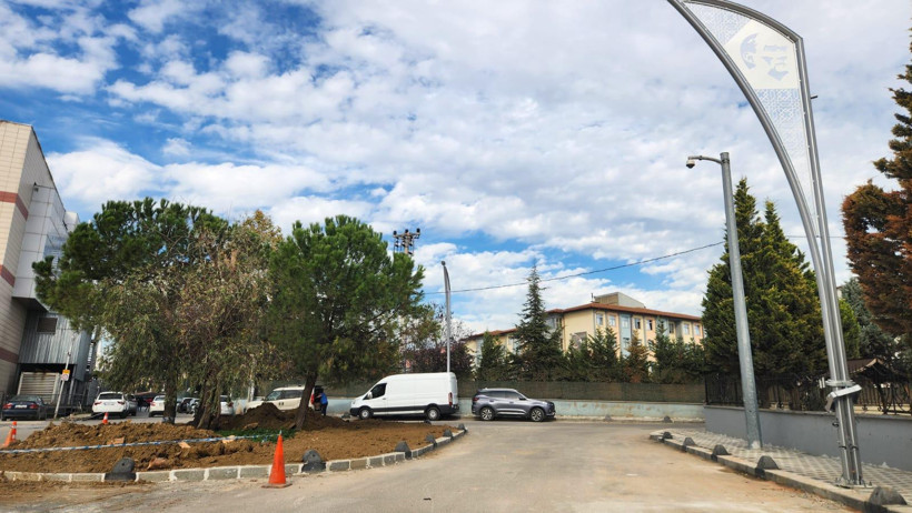 Yahya Kaptan’da belediyenin ücretli yaptığı otoparkla ilgili “Yok artık” dedirten iddia!