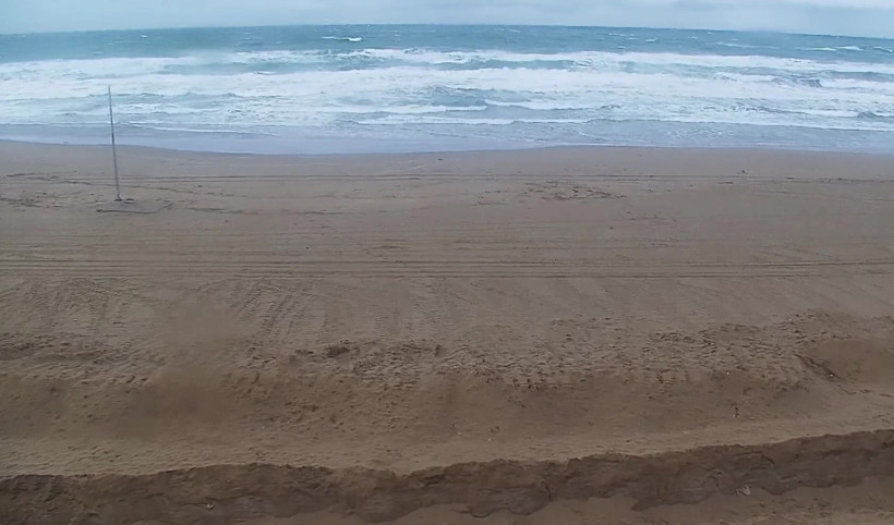 Kocaeli'de fırtına etkili oluyor: Sahillerde dalgalar yükseldi!