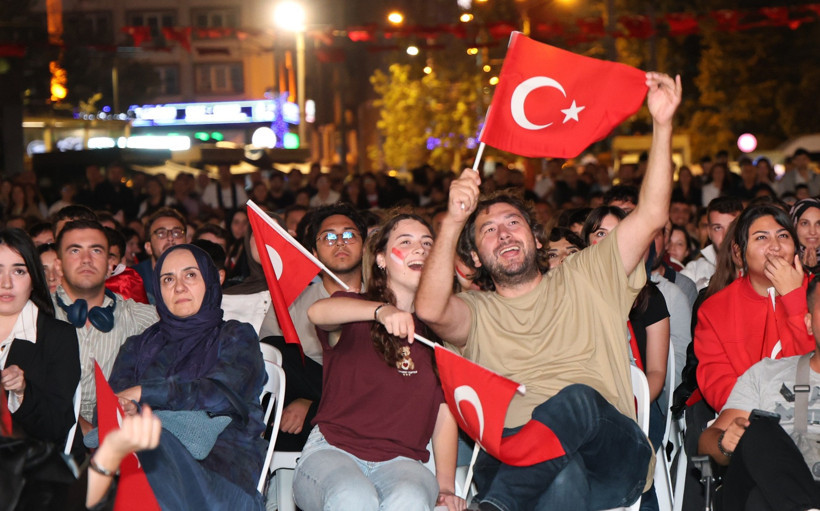 Kent Meydanı'nda final heyecanı