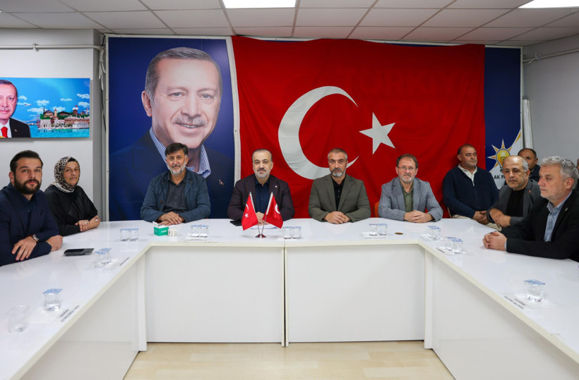 AKP Kocaeli, 472 mahallede aynı anda toplantı yaptı!