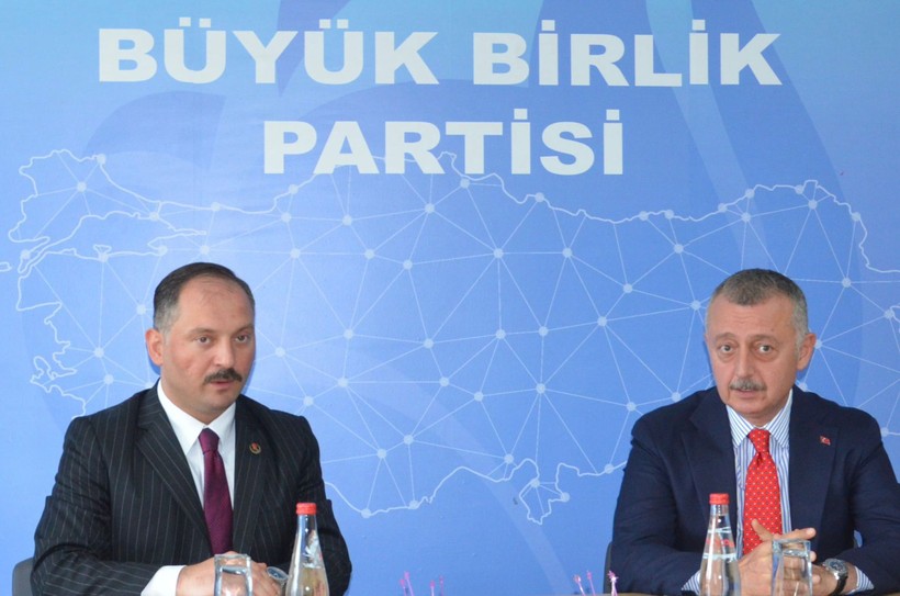 Büyükakın'dan ittifak ortağına ziyaret