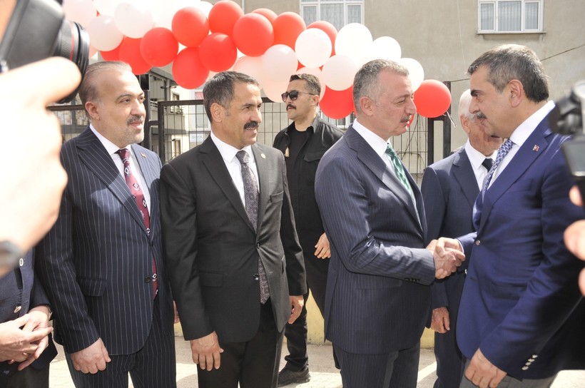 Bakan Tekin Kocaeli’de