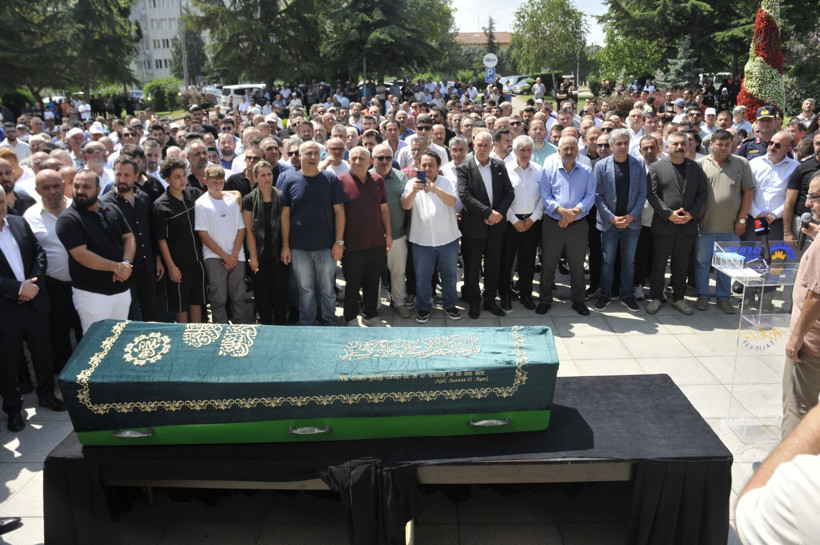 Dursun Ali Arslan ebediyete uğurlandı