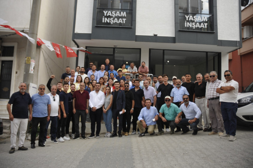 Özaltan iki mahallede kazandı