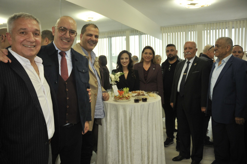 Siyaset ve iş dünyası bu açılışta buluştu