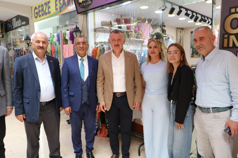 Başkanlardan esnaflara ziyaret