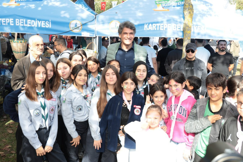 Görkemli festivalden kareler! Kartepe’de Ayva Festivali heyecanı