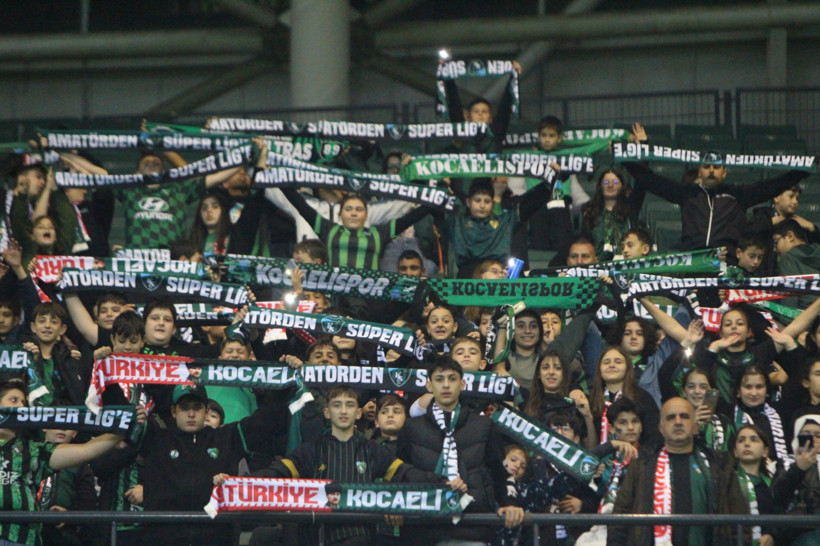Amatörden Süper Lig’e: Sadakatin adı Kocaelispor taraftarı!