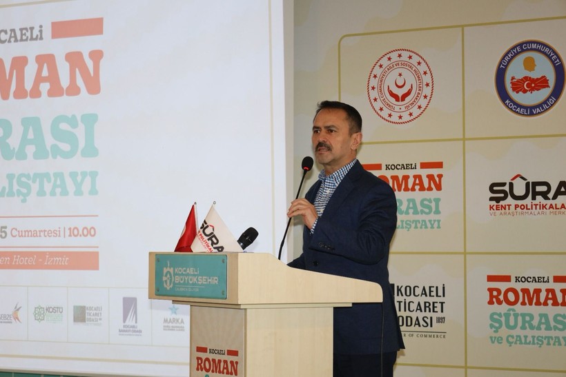 Büyükakın: Romanlar azınlık değil bu memleketin asli unsurudur