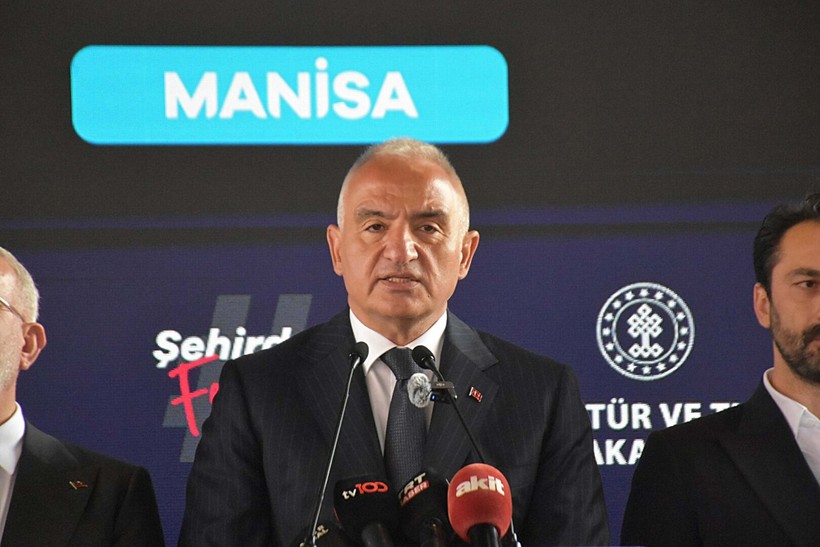Kurban Bayramı tatili 10 gün mü olacak? Bakan'dan heyecanlandıran cevap