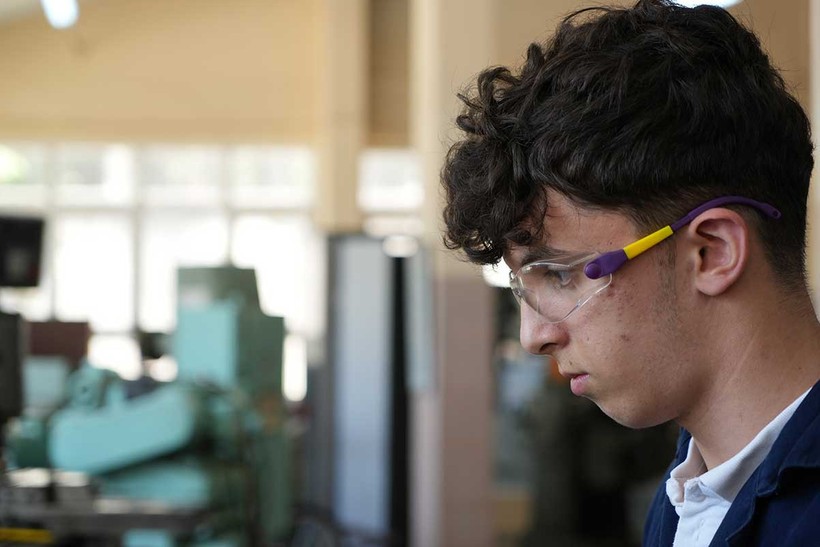 Kocaeli'de fabrika gibi lise