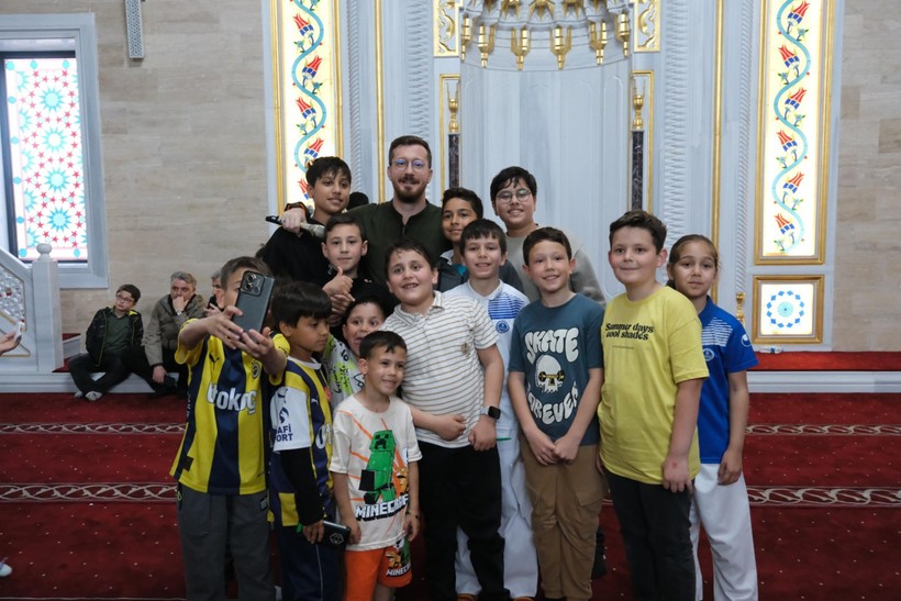 “Oyun Arkadaşım Sertaç Abi” etkinliği, 8 ilçeyle buluştu