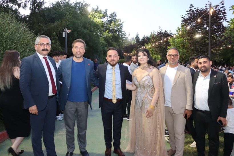 Kocaeli’de siyaset ve iş dünyası bu düğünde buluştu