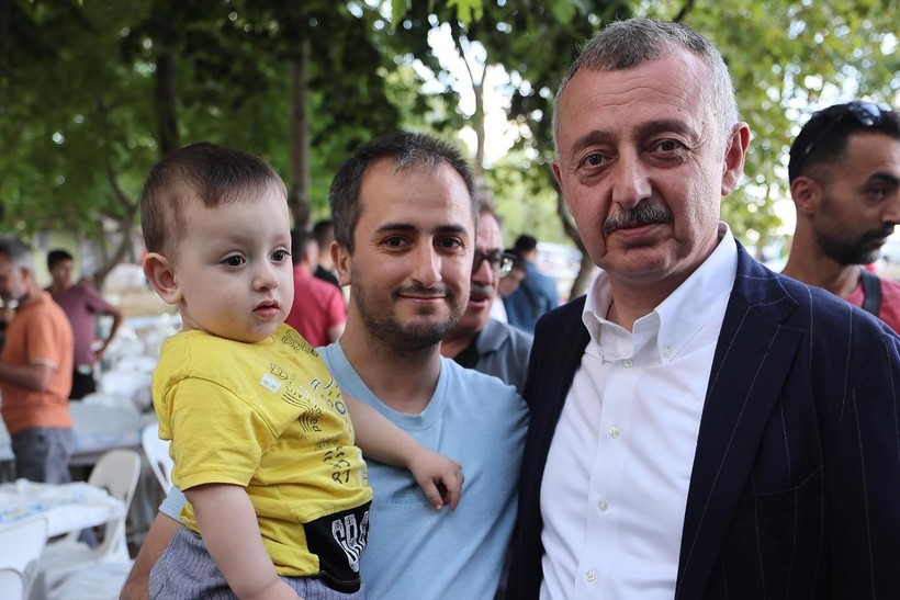 AKP’liler piknikte buluştu “Bu dava omuzlarınızda yükseliyor”