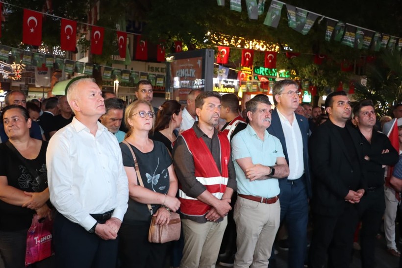 Bülent Sarı sert konuştu. Kocaeli’deki belediyeleri işaret etti!
