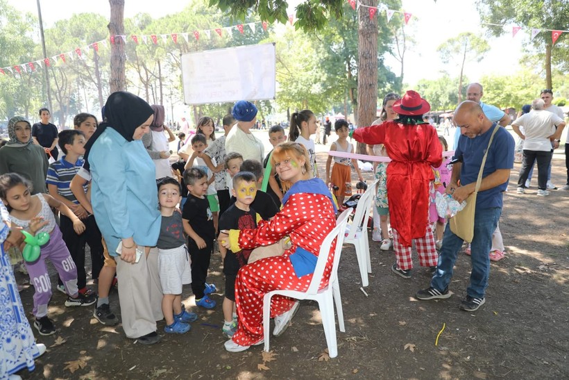 Günebakanlılar, Seka Kamp'ta coştu