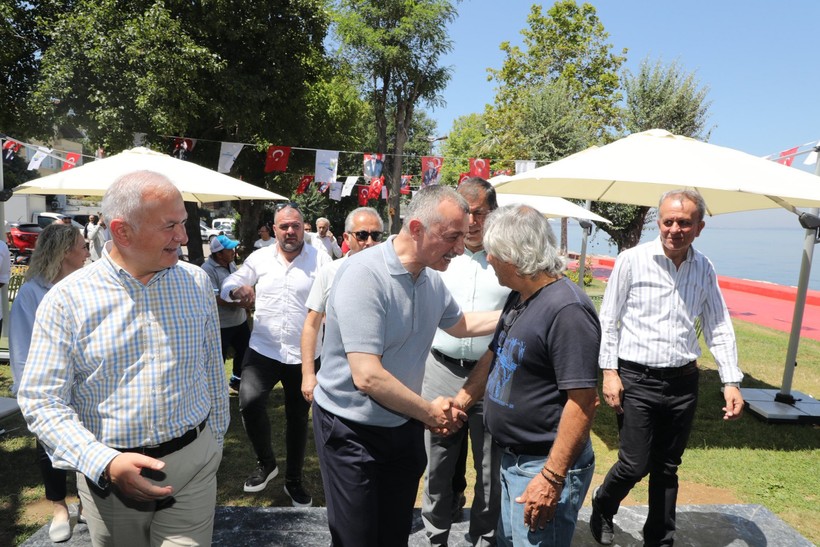 Büyükakın ve Çalık, Karamürsel’in ilk sosyal tesisinde