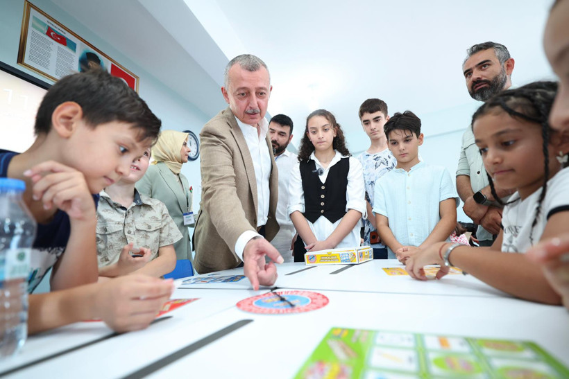 Kuruçeşme Bilgievi açıldı: Gençler geleceğe hazırlanıyor