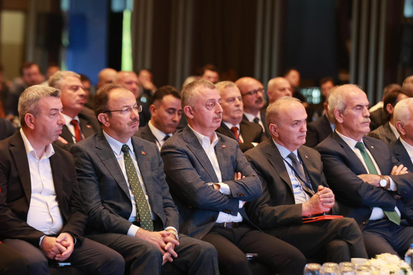 AKP’de başkanlar eğitime alındı