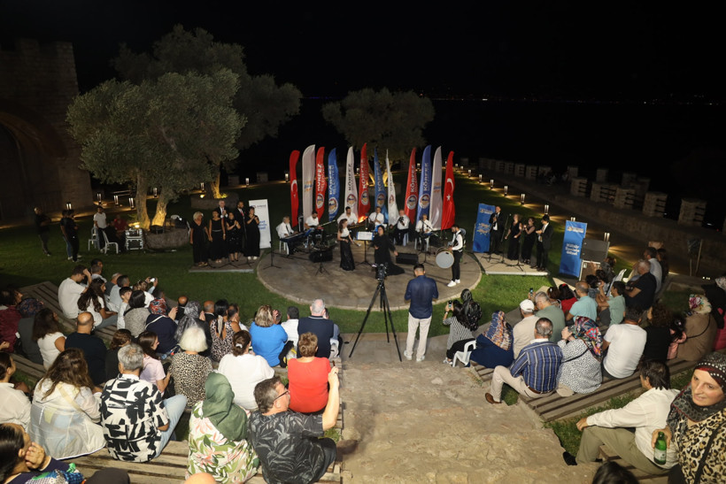 Tarihi Hereke Kalesi’nde unutulmaz bir gece