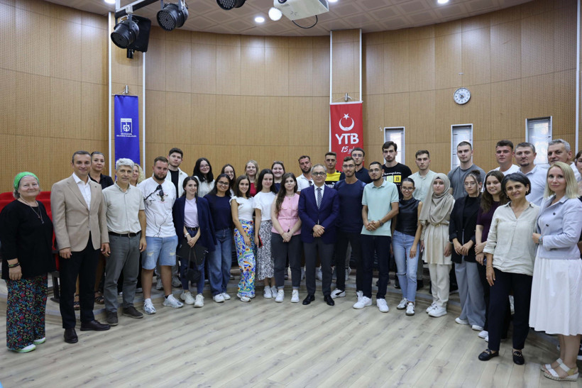 Baraçlı'dan Bulgaristanlı gençlere 'liderlik' tavsiyeleri