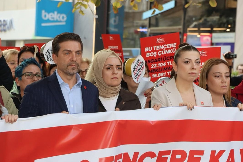 CHP’li kadınlar sokakta: Boş tencere kaynamaz!