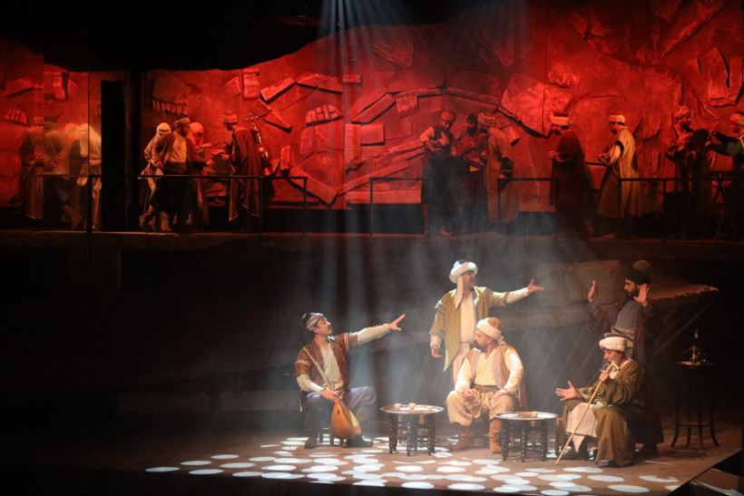 Kocaeli Şehir Tiyatroları’ndan anlamlı prömiyer: “Sinan” seyirciyle buluştu