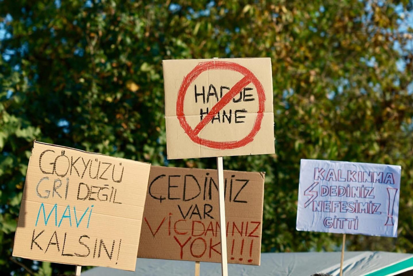 Kartepe’de haddehaneye karşı ayaklandılar!