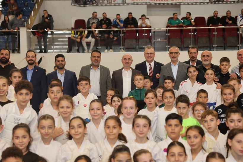 Kocaeli, Sportoto Yıldızlar Karate Ligi’nin ilk etabına ev sahipliği yaptı