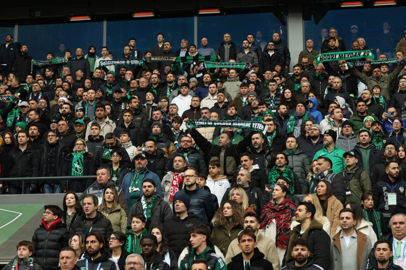 Hakem b&ouml;yle istedi: Kocaelispor hakeme yenildi 1-0