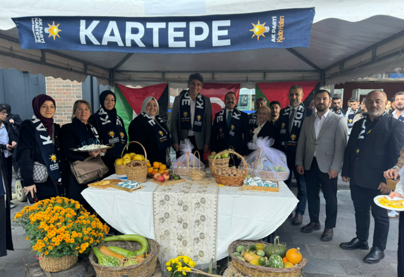 AKP’li kadınlardan stant! İzmit ve Körfez’in tanıtacak bir şeyi yok mu?