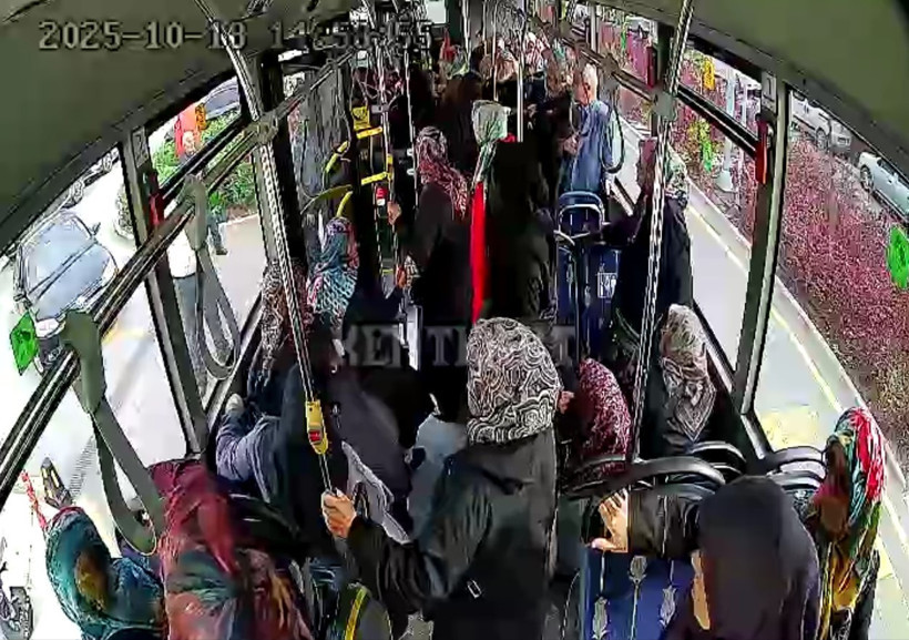 Duyarlı şoför fenalaşan yolcuyu hastaneye yetiştirdi