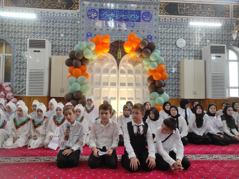 Kur’an kursuna katılan 160 öğrenciye ödül dağıtıldı