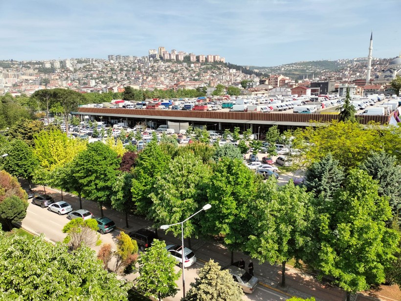 Perşembe Pazarı'na gelen sürücüler dikkat!