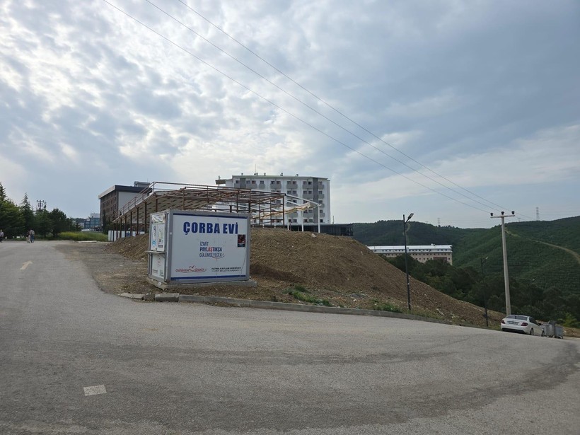 Umuttepe’de park alanı kafe zincirine mi kiralandı?