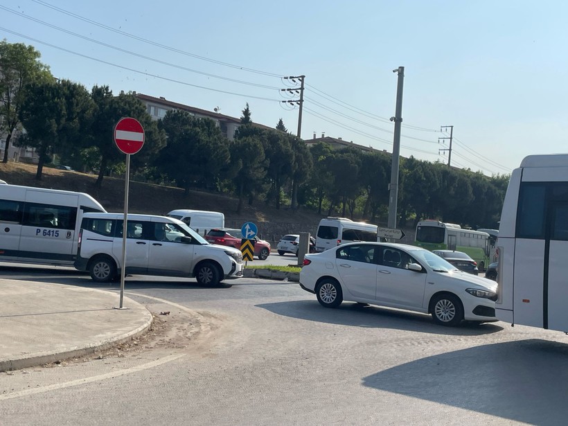Kocaeli D-100’de Kurban Bayramı trafiği erken başladı