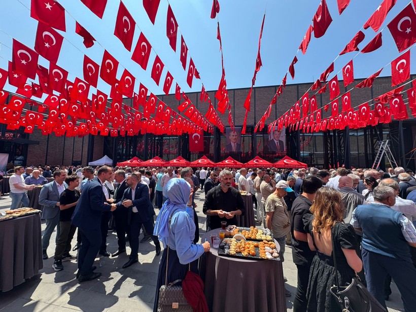 41’inci bayramlaşma sönük geçti