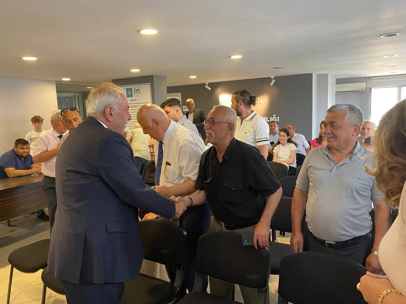 İYİ Parti’de Durmuş geldi Türkkan yoktu
