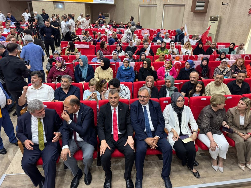 AKP’li başkan istedi, Büyükakın “feda olsun” dedi