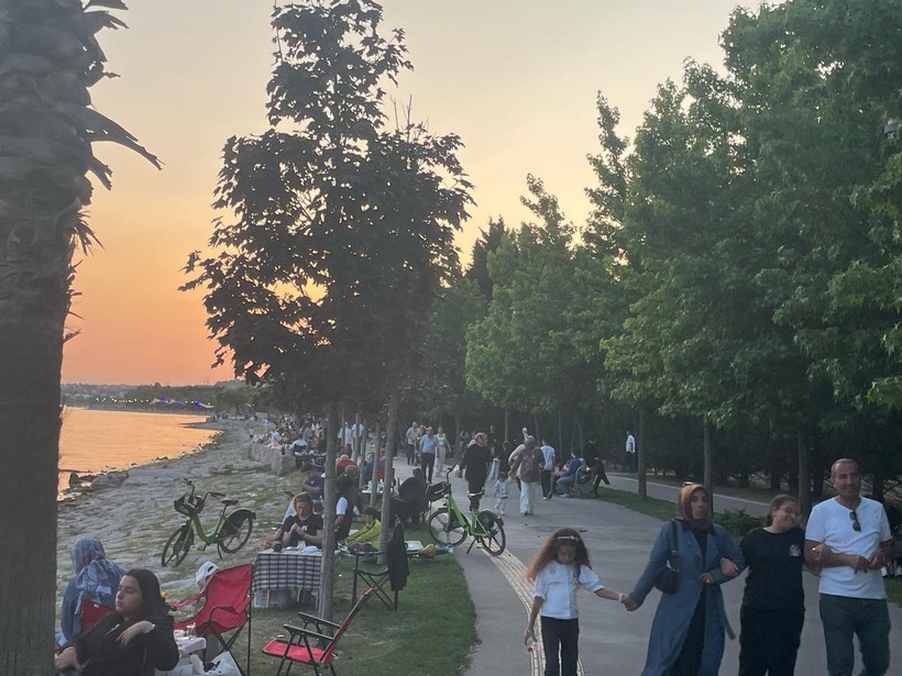 Seka Park tıka basa doldu