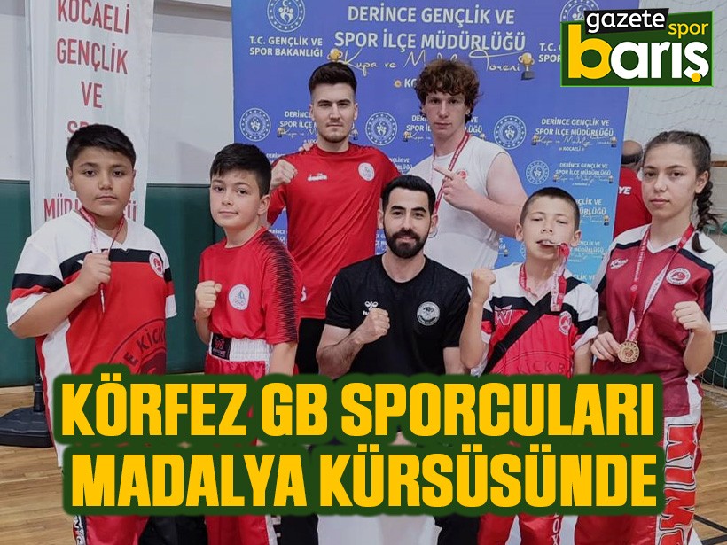Körfez GB sporcuları madalya kürsüsünde
