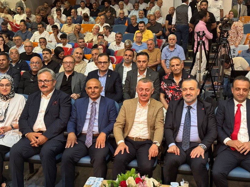 AKP Körfez’de vekilsiz danışma