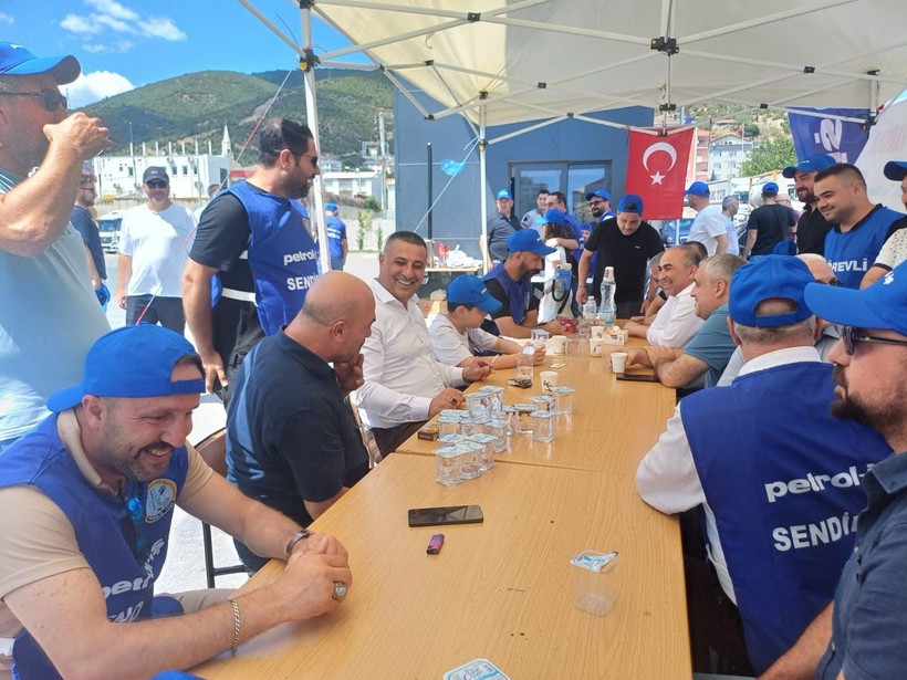 GÜBRETAŞ grevinde işçinin morali yüksek