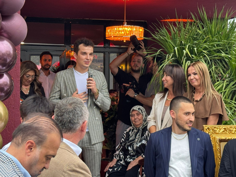 Protokol bu açılışa akın etti, İzmit’e iddialı mekan: Mplus Garden